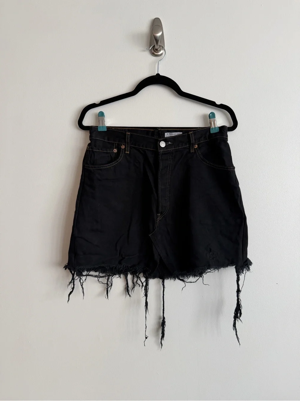 Black Distressed Denim Skirt Levi’s